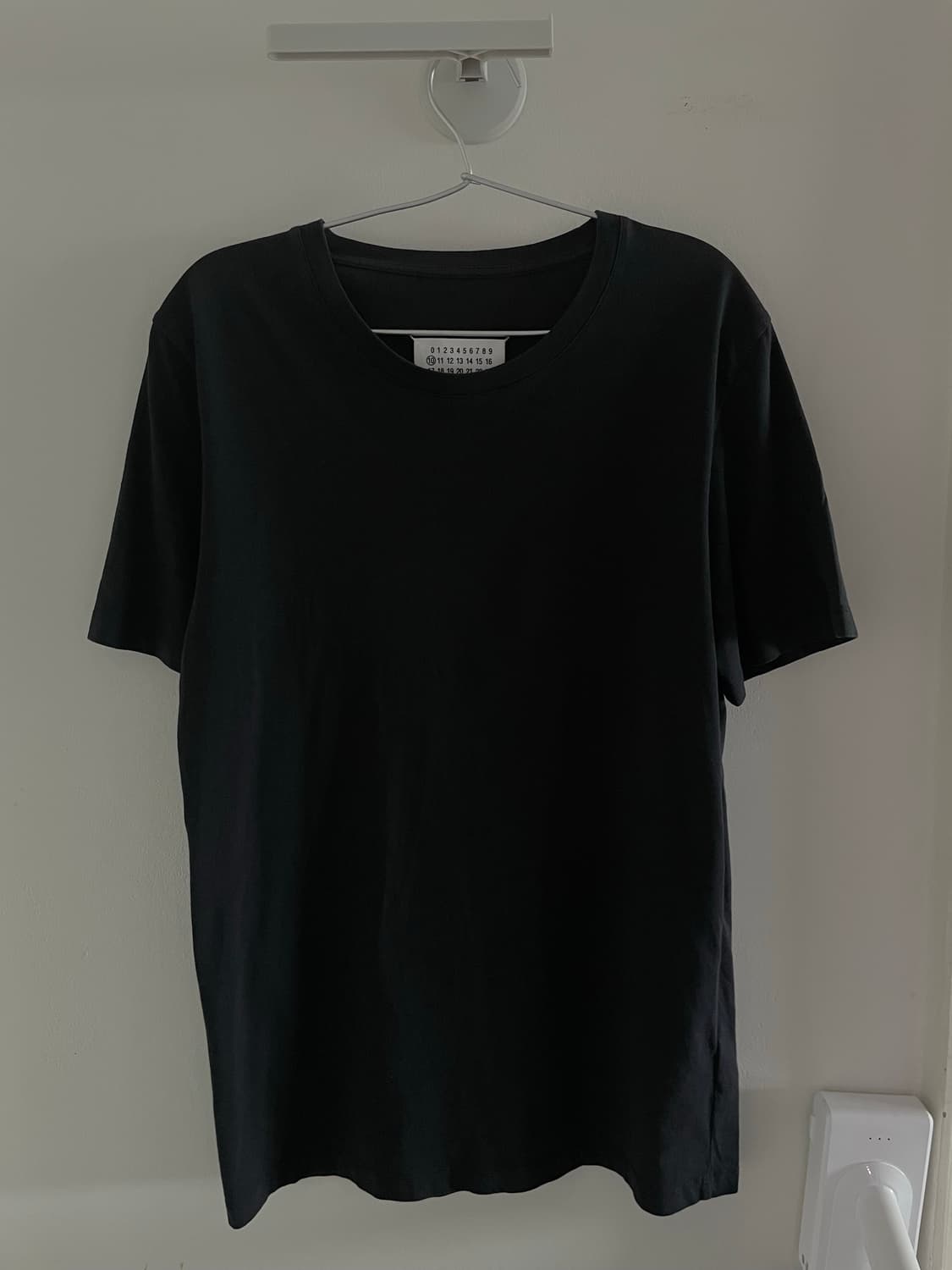 마르지엘라 블랙 티셔츠 상품이미지2