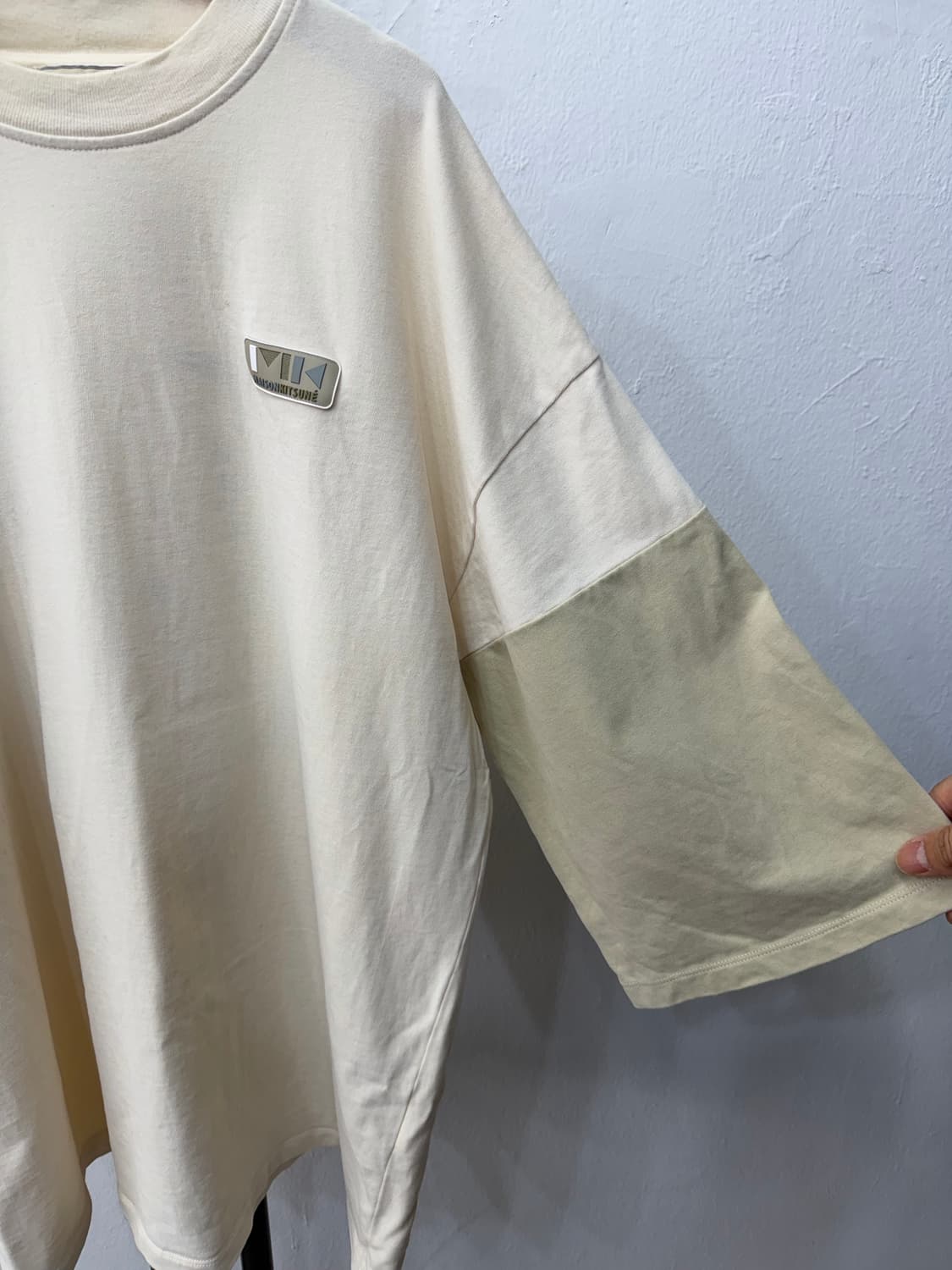 정품) 메종키츠네 남성 오버핏 칠부 티셔츠 M 상품이미지3