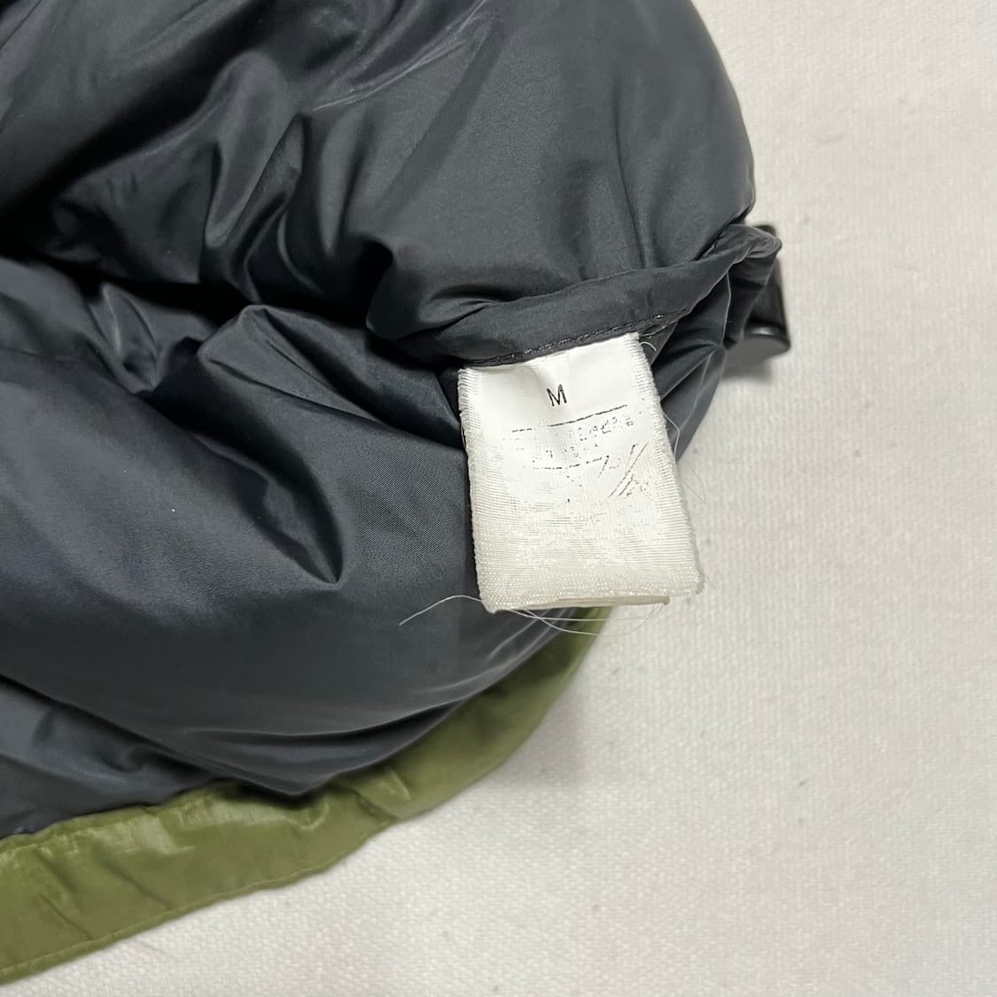 95 노스페이스 눕시 700 카키 패딩 베스트 상품이미지5