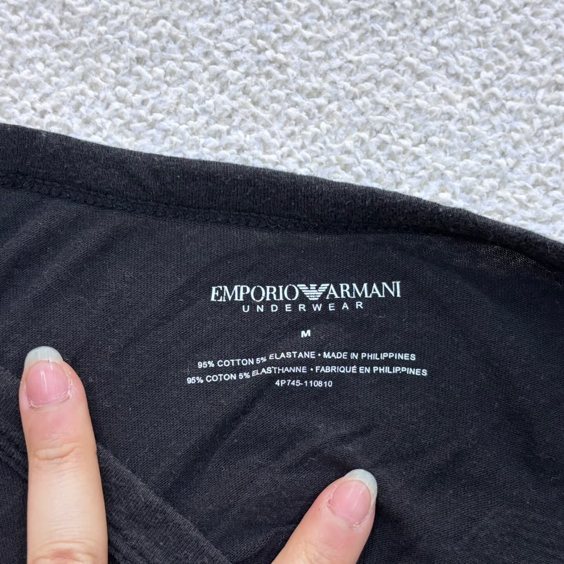 M 아르마니 브이넥 반팔 티셔츠 0330E 상품이미지3