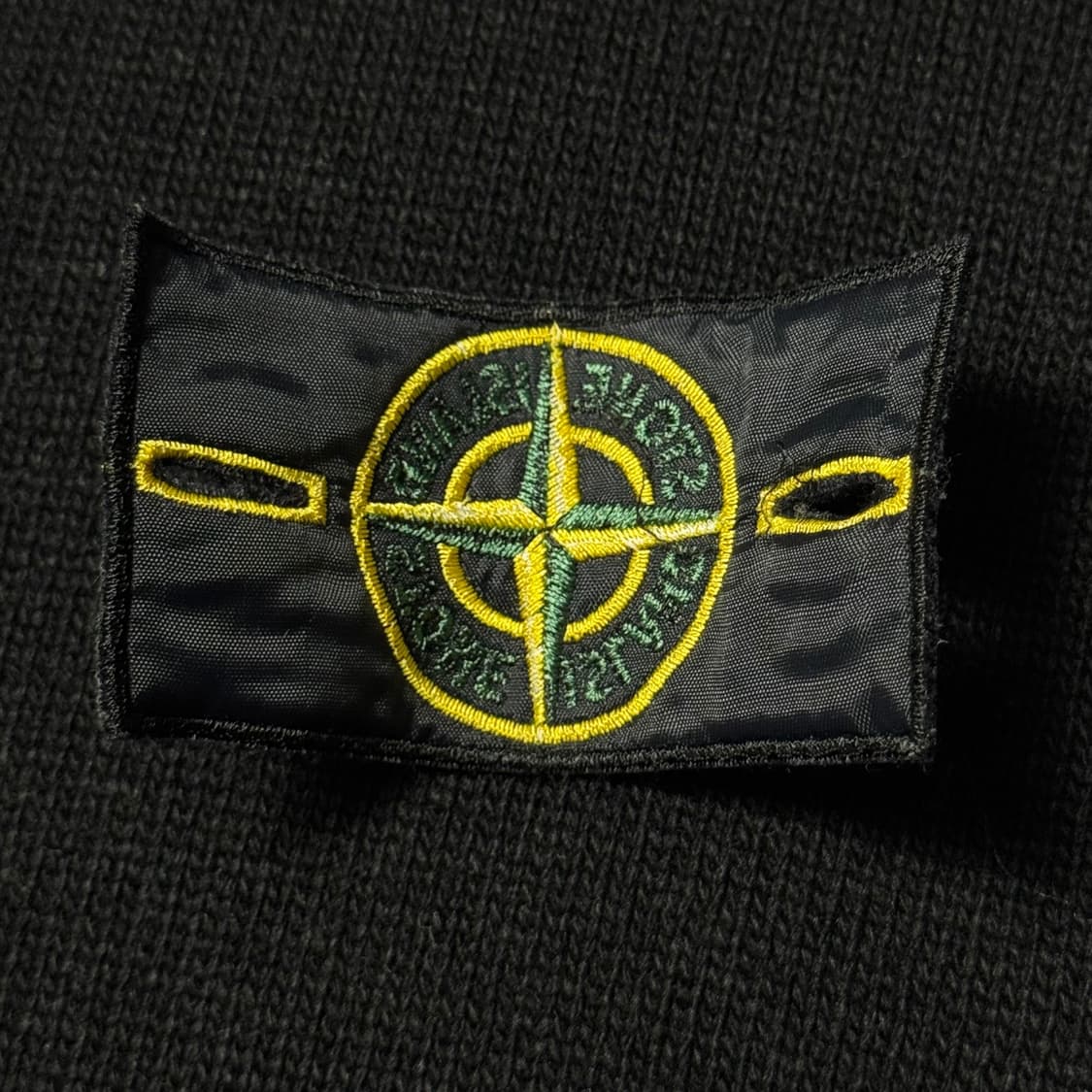 (M) 스톤 아일랜드 와펜 울 니트 블랙 상품이미지3