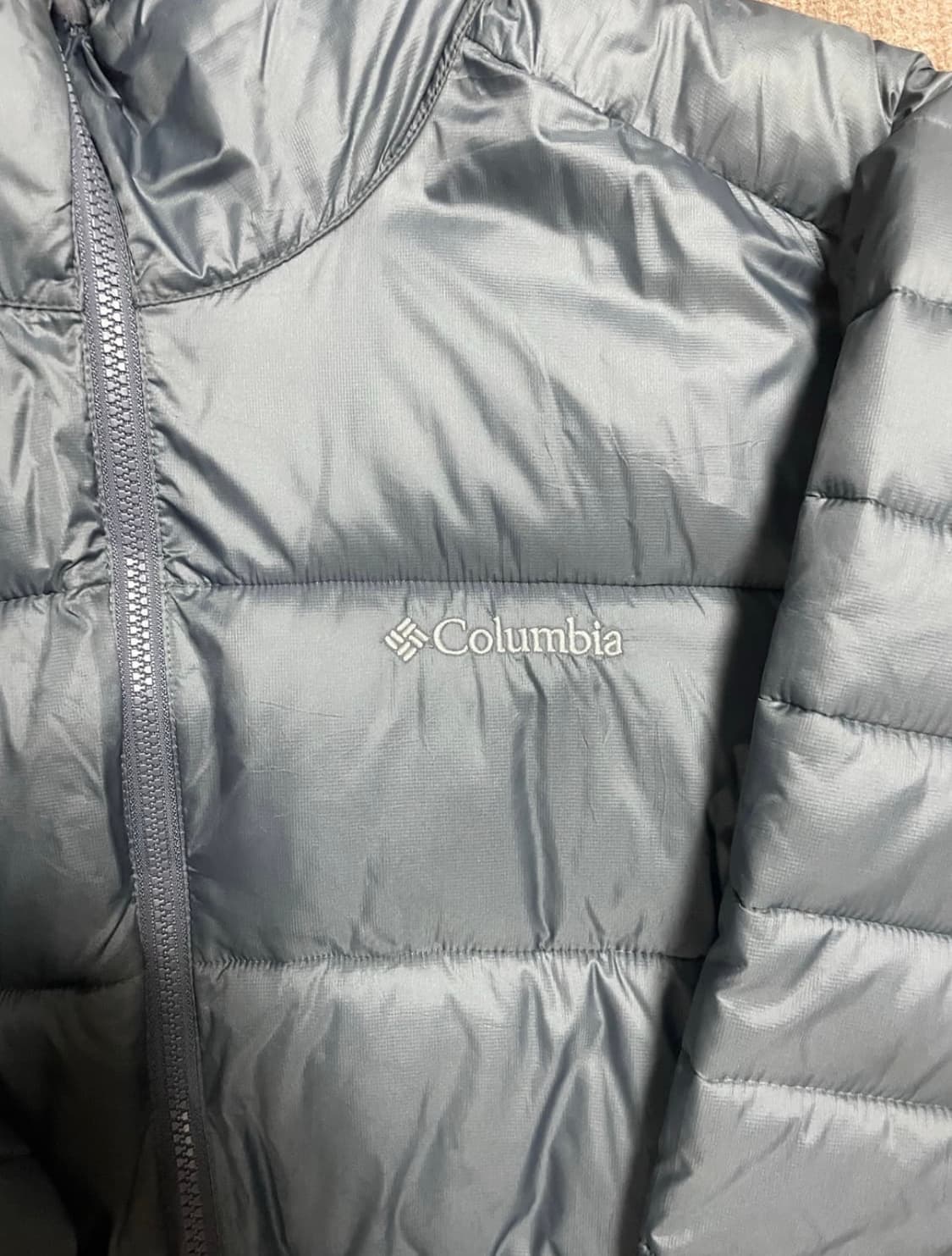 컬럼비아 경량패딩 L사이즈 상품이미지2