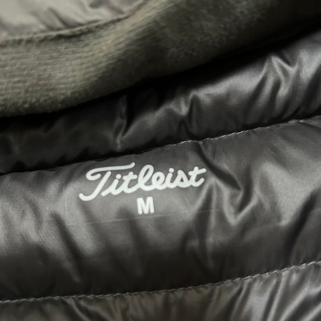 타이틀리스트 여성 골프웨어 덕다운 경량패딩 점퍼 [블랙] M/95 상품이미지7