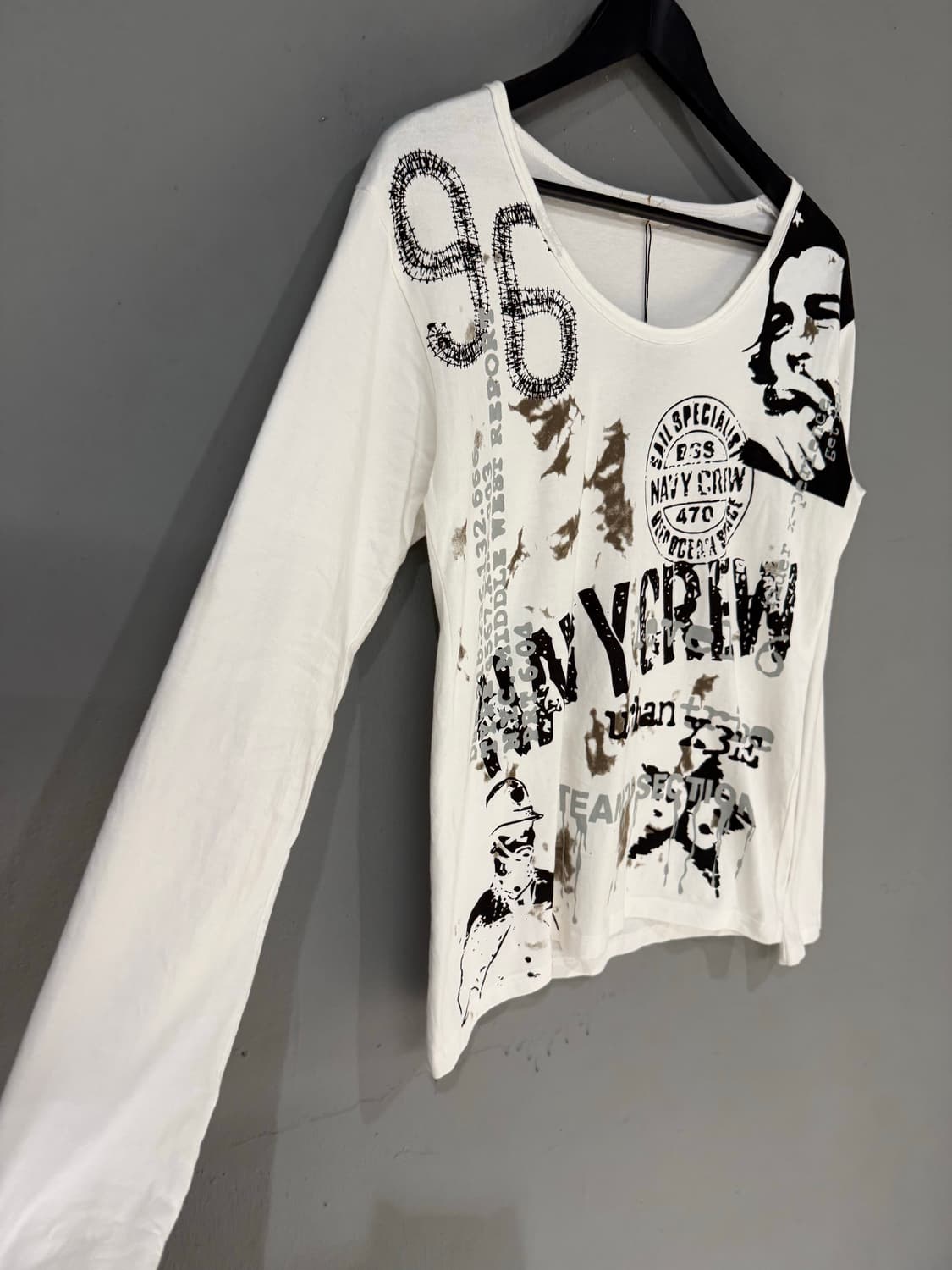 printing detail u-neck long sleeve 상품이미지8
