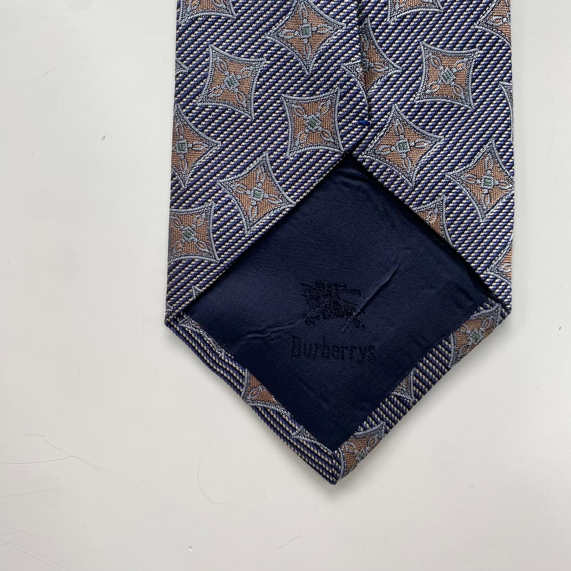 버버리 심플로고 명품 정품 넥타이 (Burberry) 상품이미지8