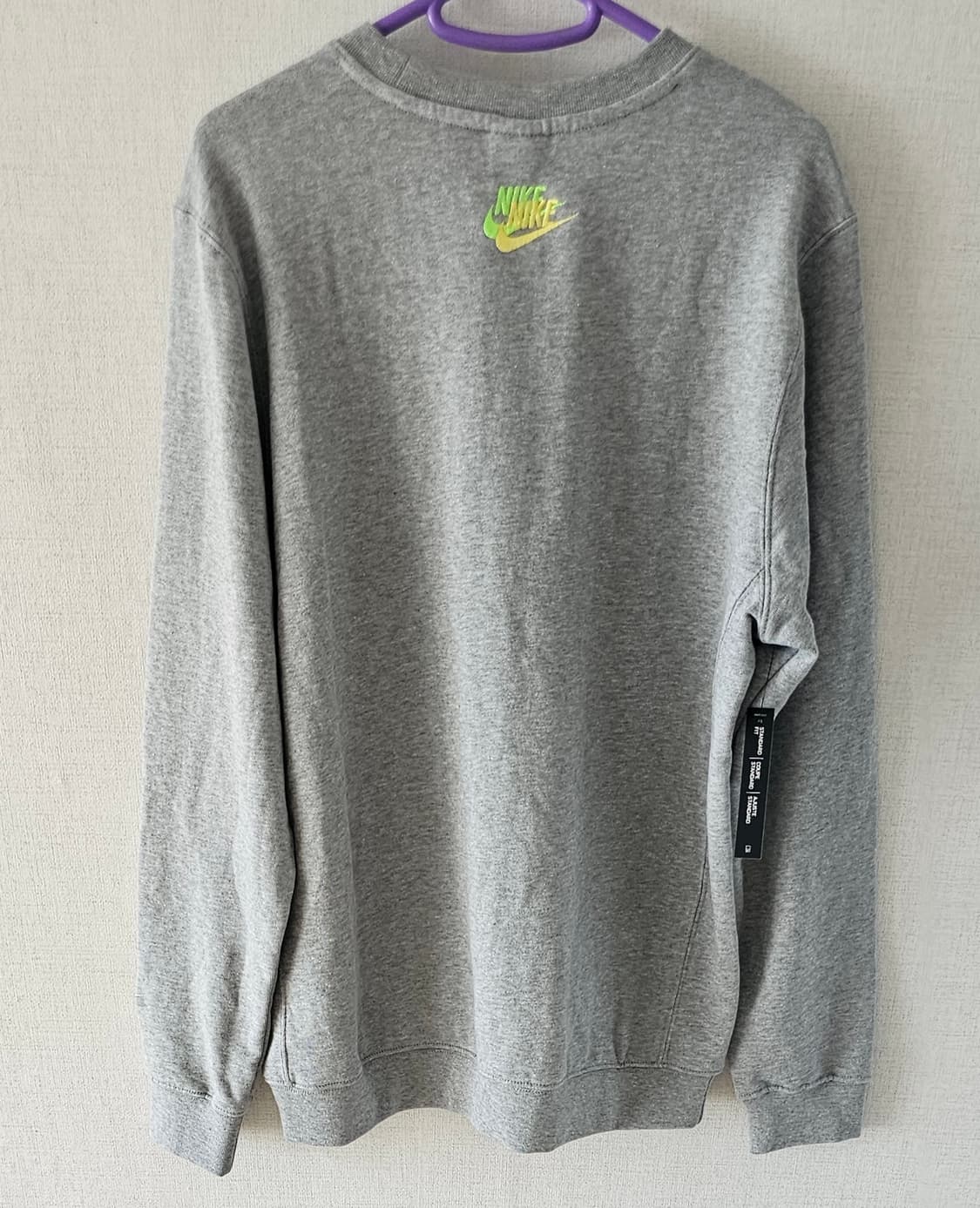 정품)나이키멀티스우시맨투맨티셔츠새상품미개봉S 상품이미지2