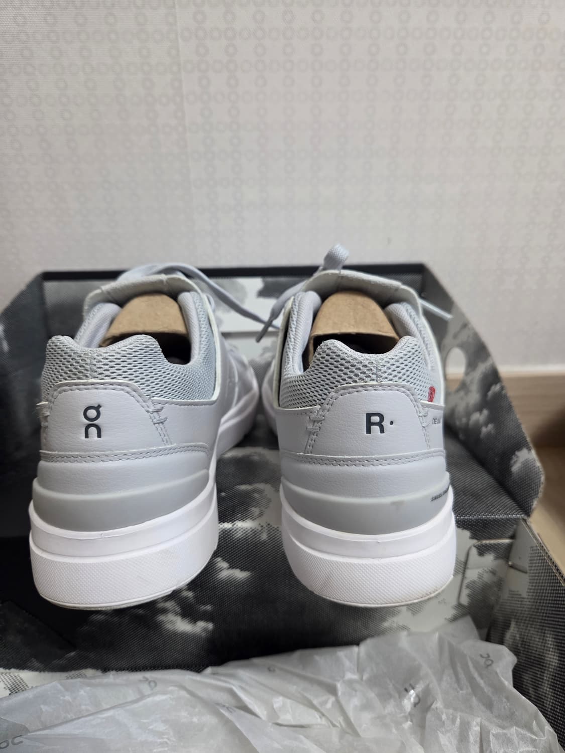 온러닝 더로저 클럽하우스 the roger clubhouse 상품이미지3