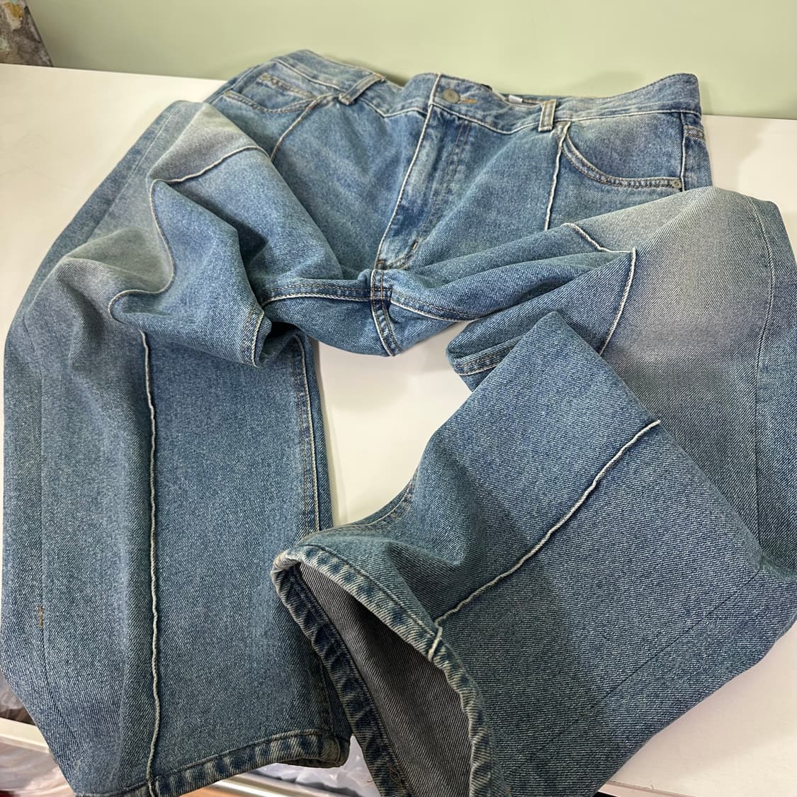 XL 유니폼브릿지 일자핏 연청워시드 데님팬츠 청바지 상품이미지4