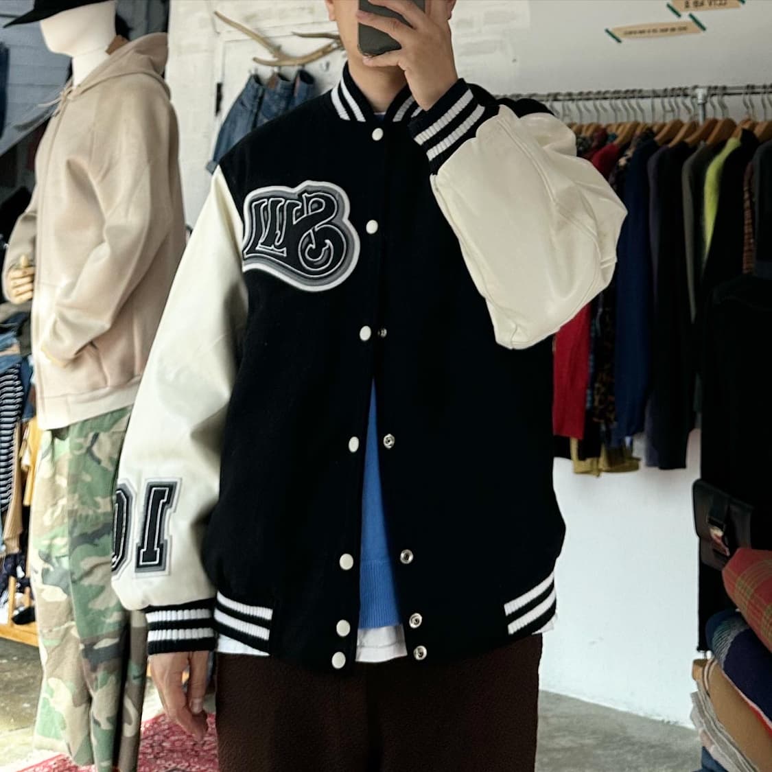 (착용컷) SWAGGER 바시티 자켓 (남성용 L) 상품이미지2