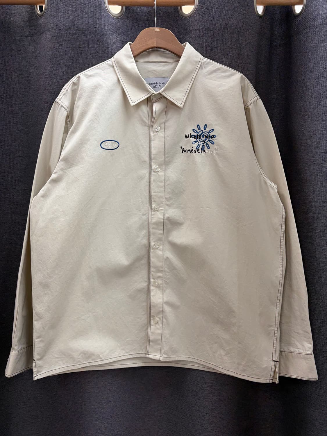ADLV 아크메드라비 오버핏 자수 셔츠 아이보리 상품이미지1