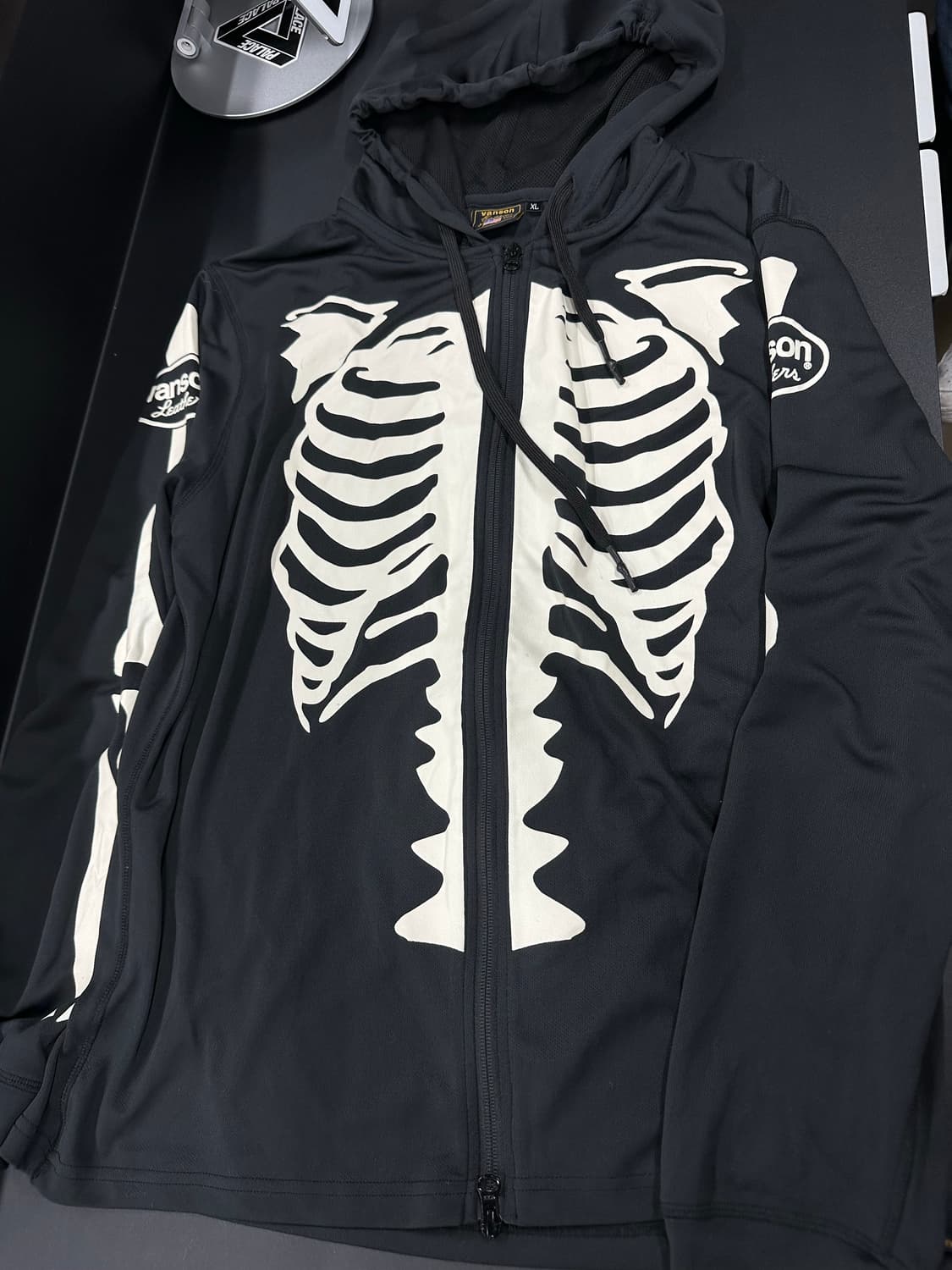 벤슨 레더스 본 스켈레톤 후드 집업 상품이미지4