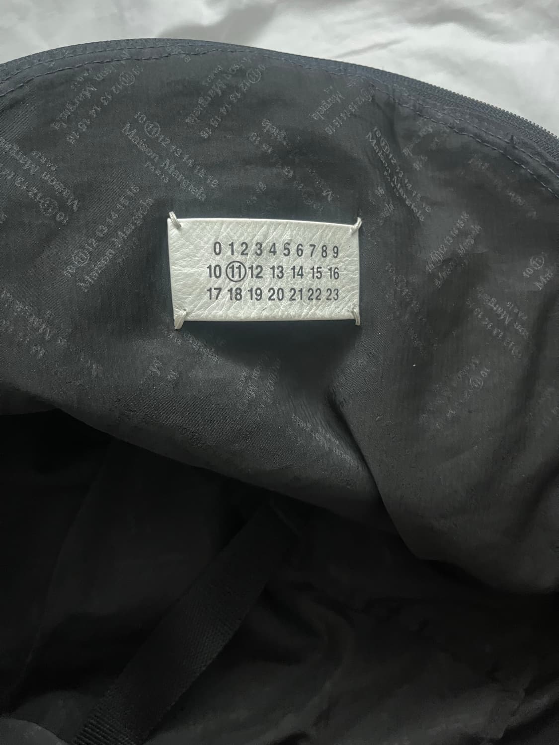 마르지엘라 스테레오 백팩 상품이미지2