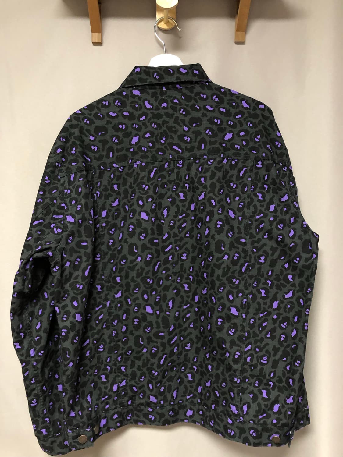 베이프 레오파드 트러커 자켓 상품이미지6