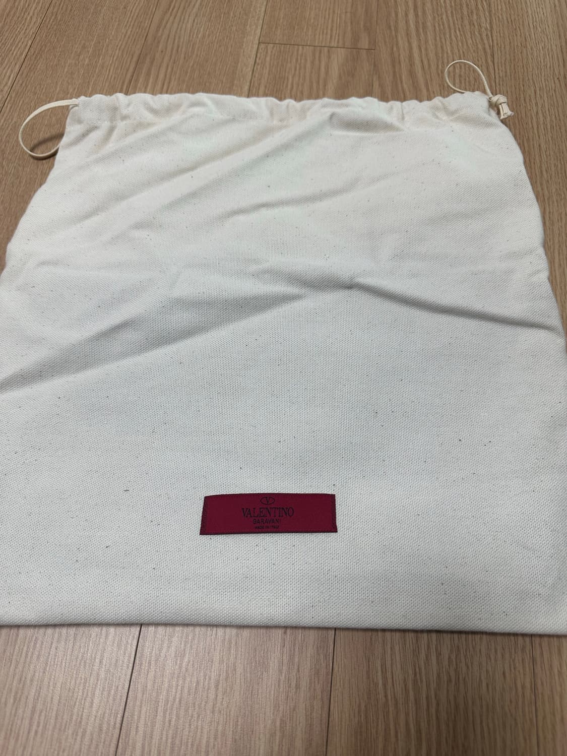 발렌티노 락스터드 클러치 상품이미지5