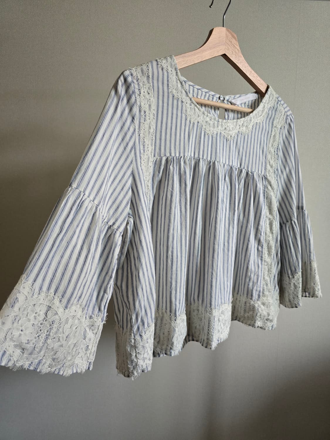 zara 레이스 블라우스 상품이미지3