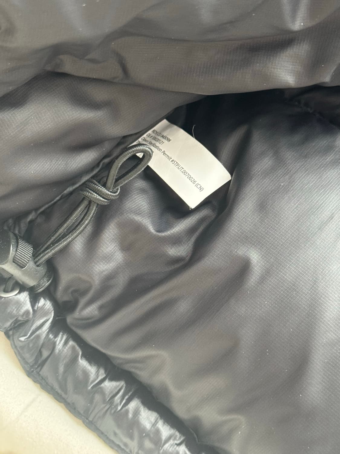 (해외판) 눕시 숏패딩 tnf 상품이미지5