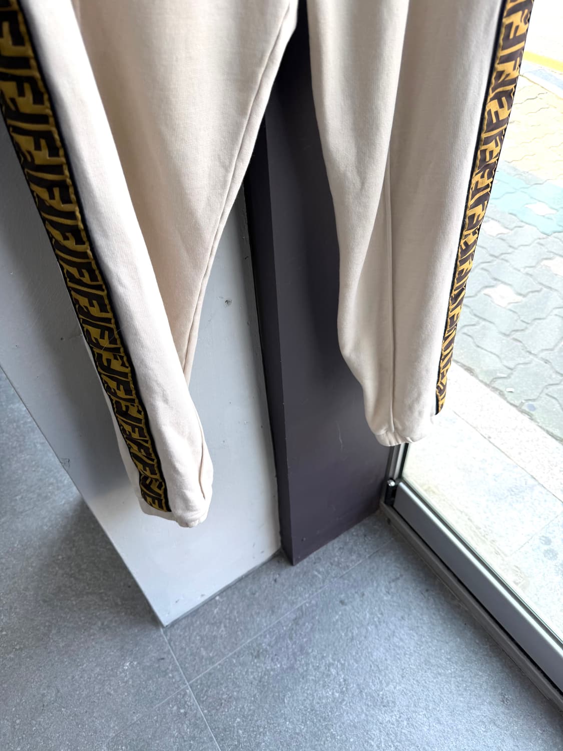 52/ 펜디 사이드 주카패턴 트레이닝 조거팬츠 상품이미지5