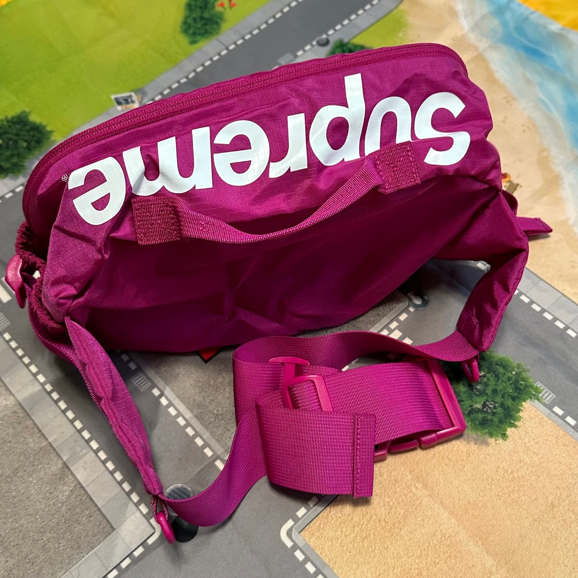 슈프림 코듀라 웨이스트백 마젠타 17ss 상품이미지3