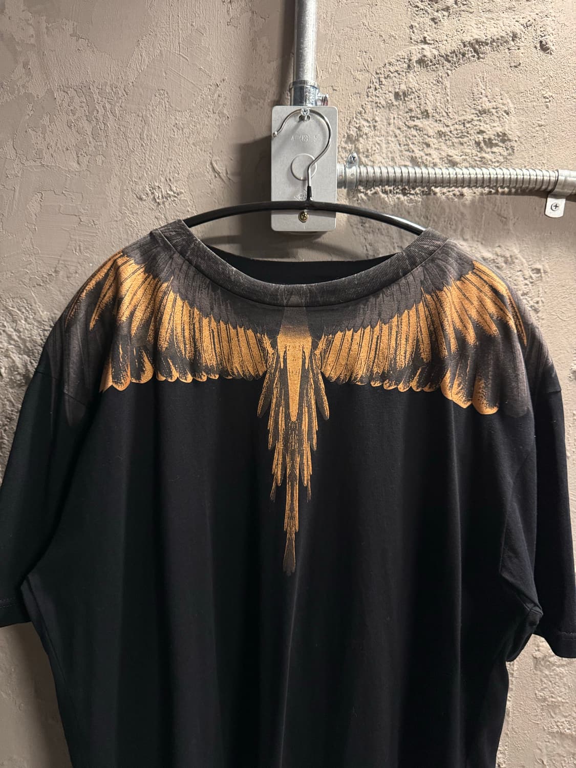 L 마르셀로불론 윙 프린트 반팔 티셔츠 블랙 상품이미지4