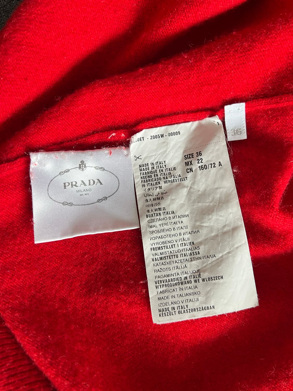 프라다 FW14 울-캐시미어 슬리브리스 스웨터 상품이미지4