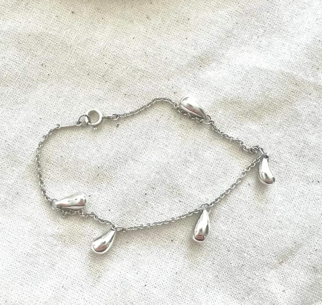 티파니앤코 티어드롭 팔찌 상품이미지2