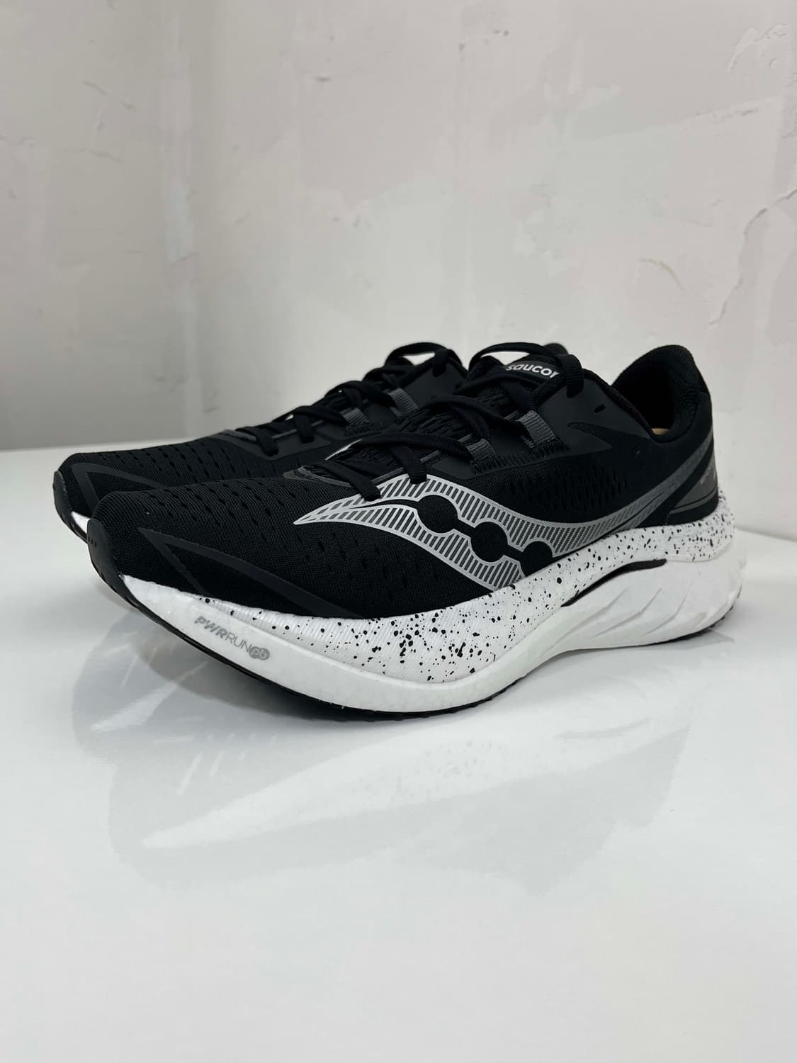 써코니 엔돌핀 스피드4 윙 플레이트 런닝화 운동화 270 상품이미지4