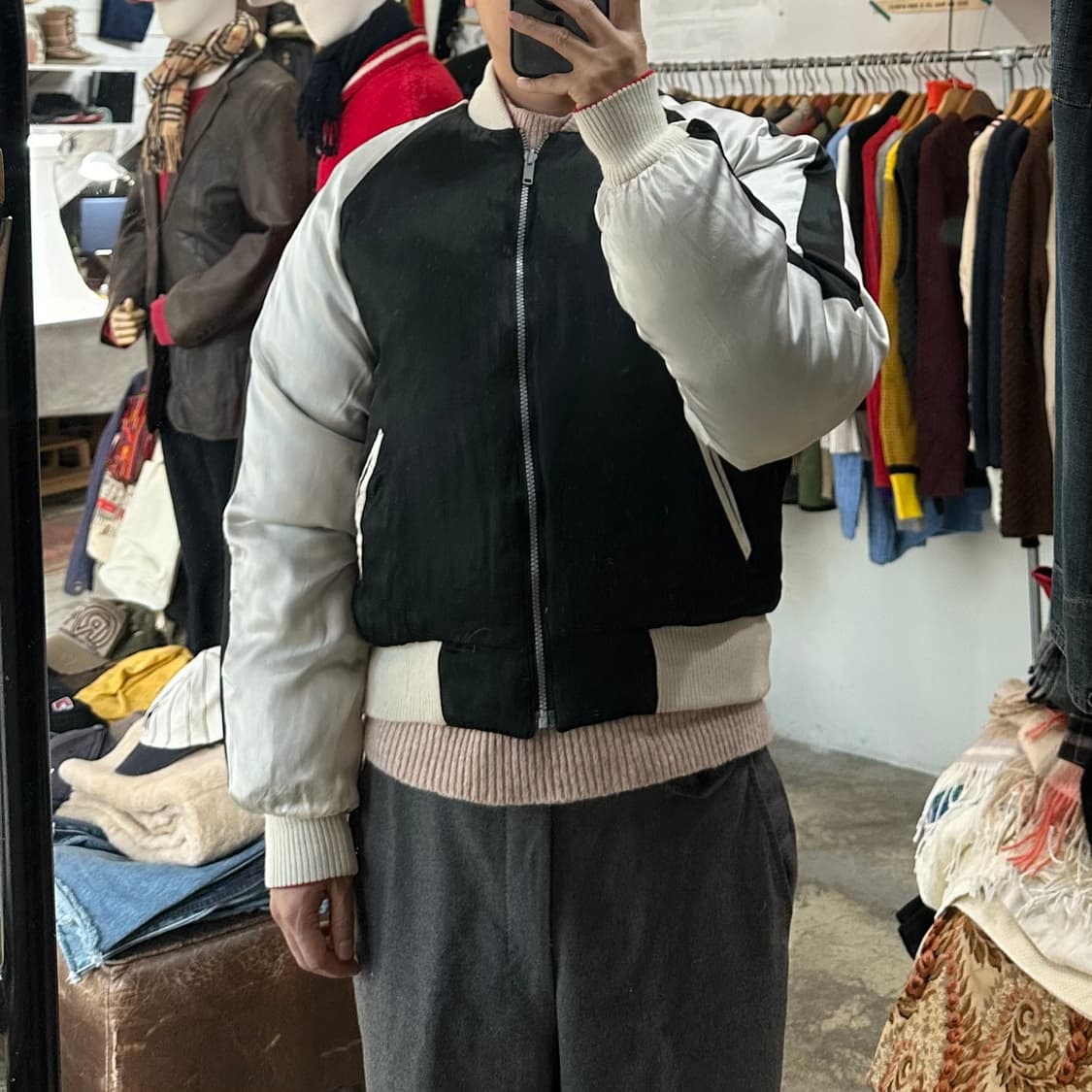 (착용컷) Switch 리버서블 덕다운 패딩 스카쟌 (남성용 98) 상품이미지5