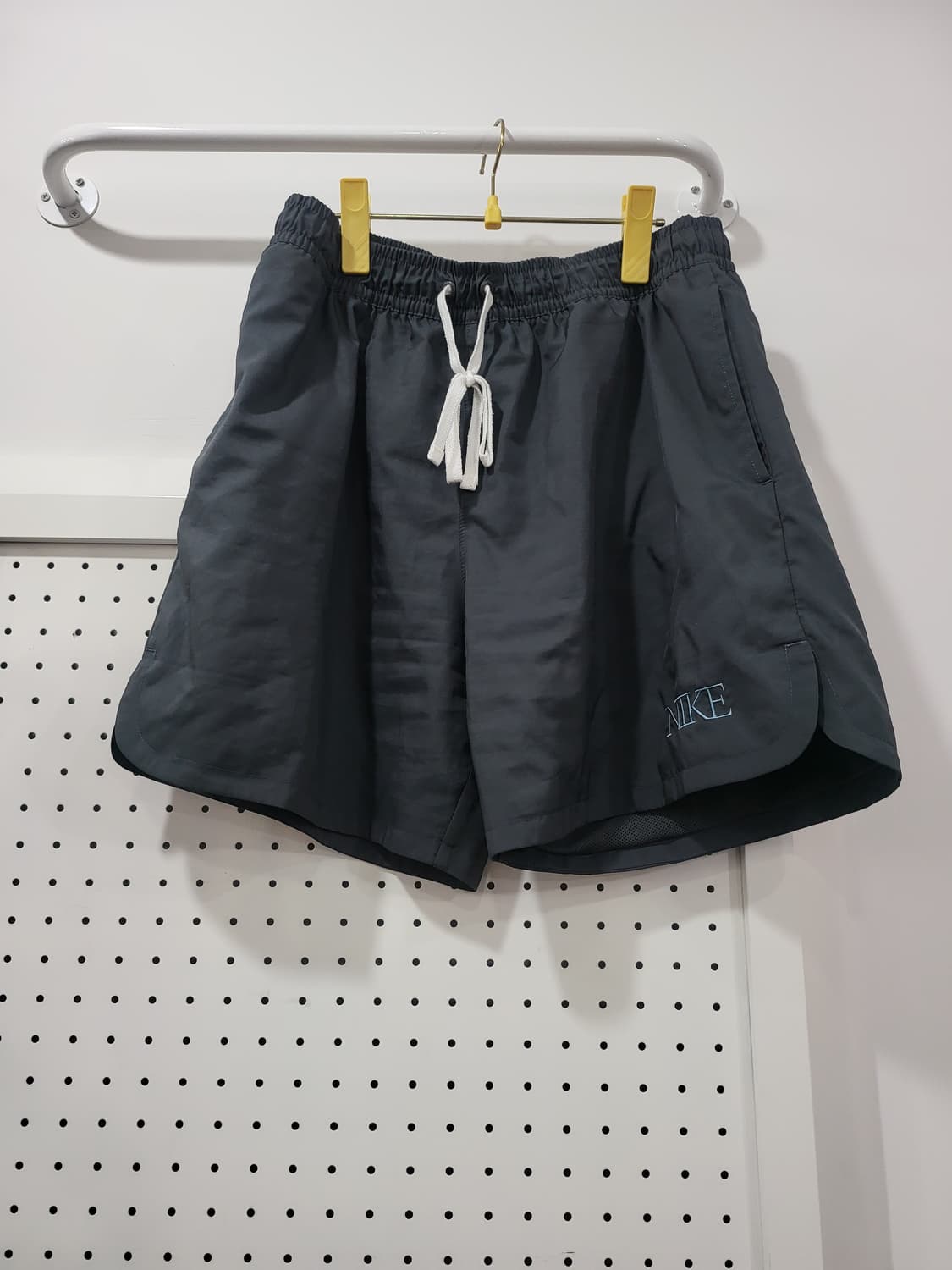 나이키 남성 우븐 라인드 플로어 반바지 상품이미지1