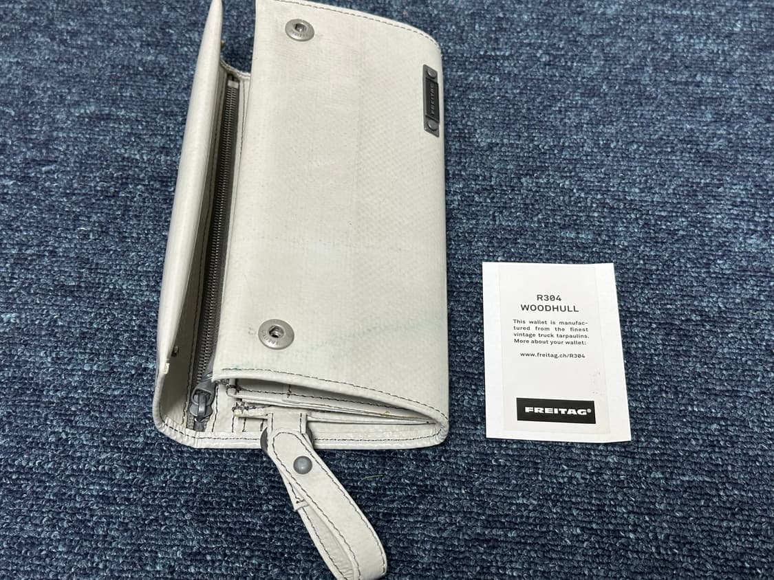 새상품 프라이탁 희귀 Freitag R304 Woodhull - 장지갑 상품이미지8