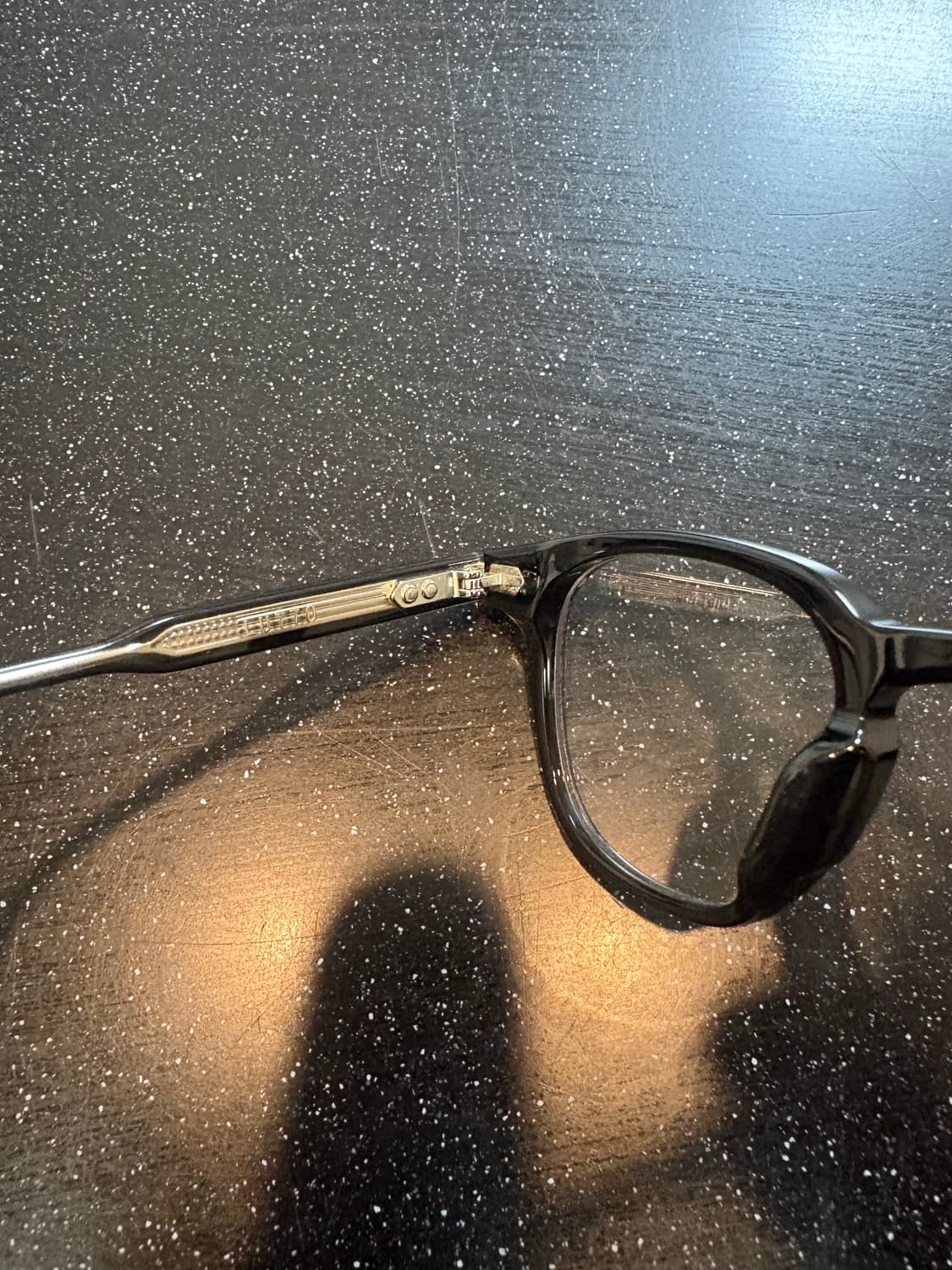 젠틀몬스터 루토01 안경 상품이미지5