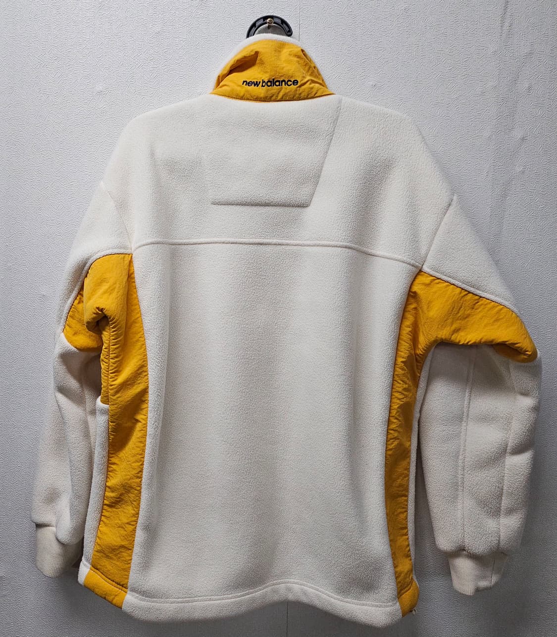 뉴발란스 양털 플리스 자켓 아이보리/옐로우 XS 상품이미지2