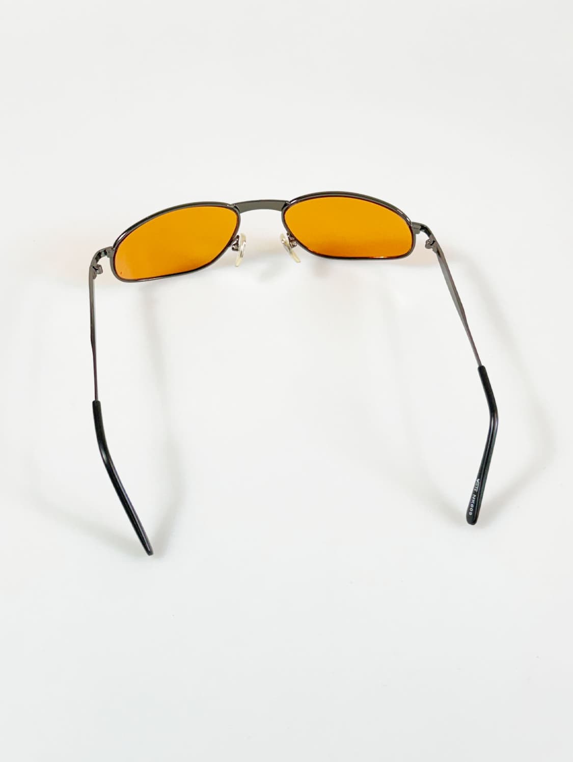 VOTE 슬림 오벌 메탈 프레임 빈티지 틴트 선글라스 상품이미지5