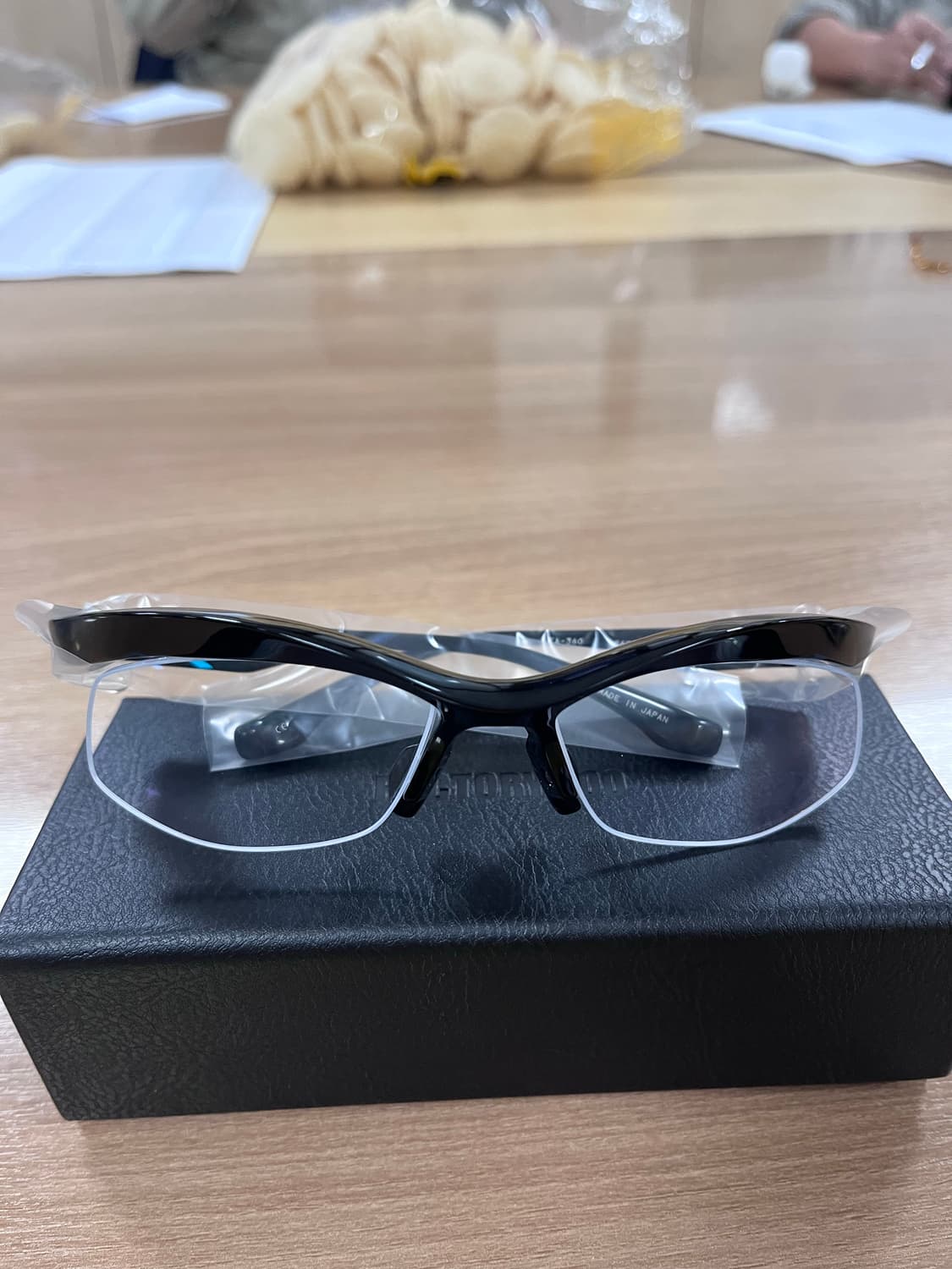 팩토리900 fa360 001블랙색상 시착만한 새상품 팝니다 상품이미지2