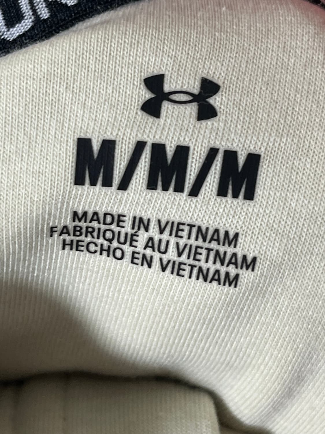 언더아머 후드집업 상품이미지3