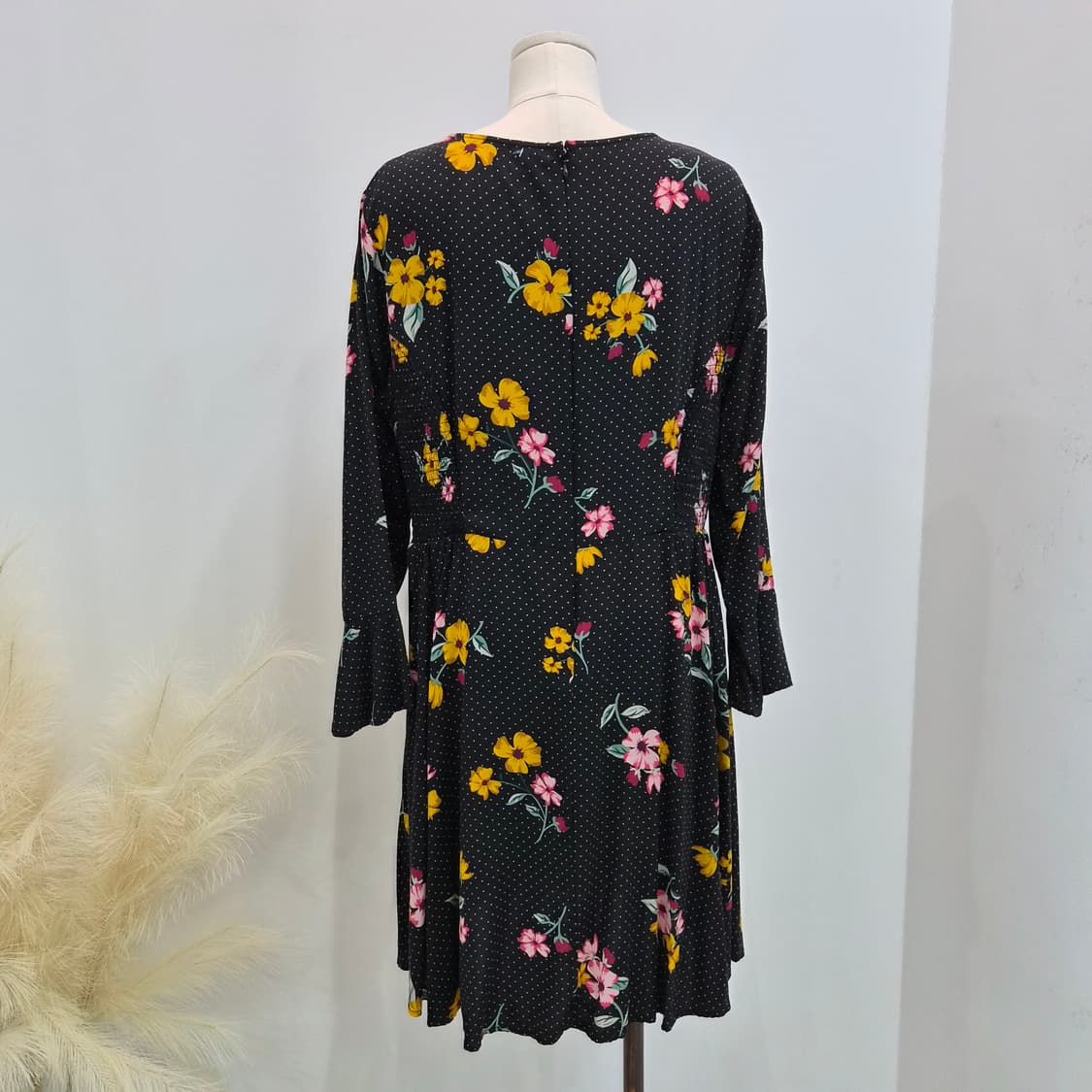 Old Navy 블랙 플라워 도트 플레어 미디원피스 상품이미지9