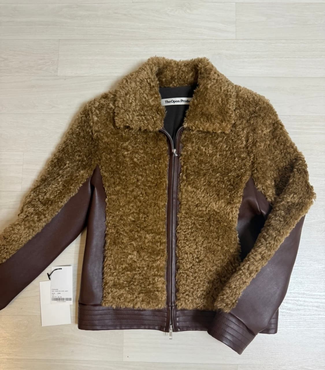 더오픈프로덕트 한소희 뽀글이 퍼 자켓 상품이미지1