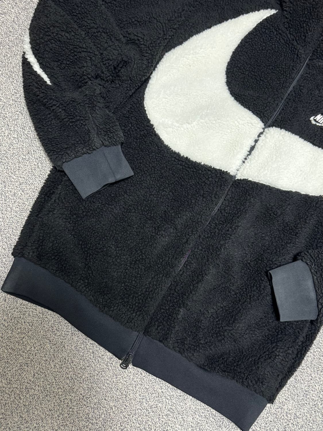 •나이키 빅스우시 리버시블 플리스 자켓 상품이미지3