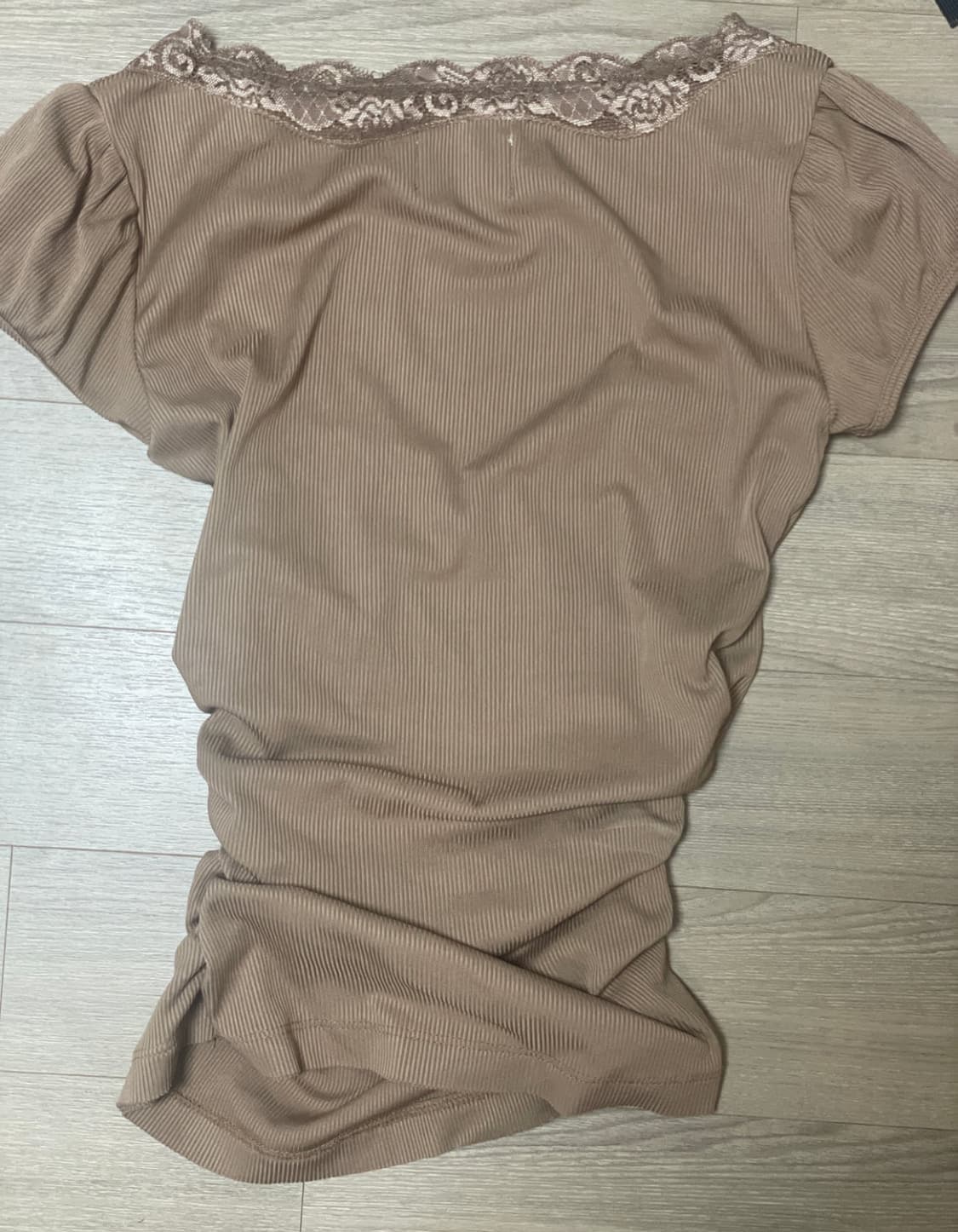 스컬프터 trim wrap tee latte M 라떼갸루깔 상품이미지4