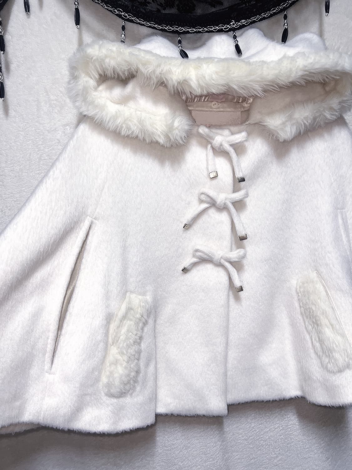 리즈리사 화이트 퍼후드 케이프 판초 망토 달천깔 핀터 로걀 갸루 사와코 상품이미지2