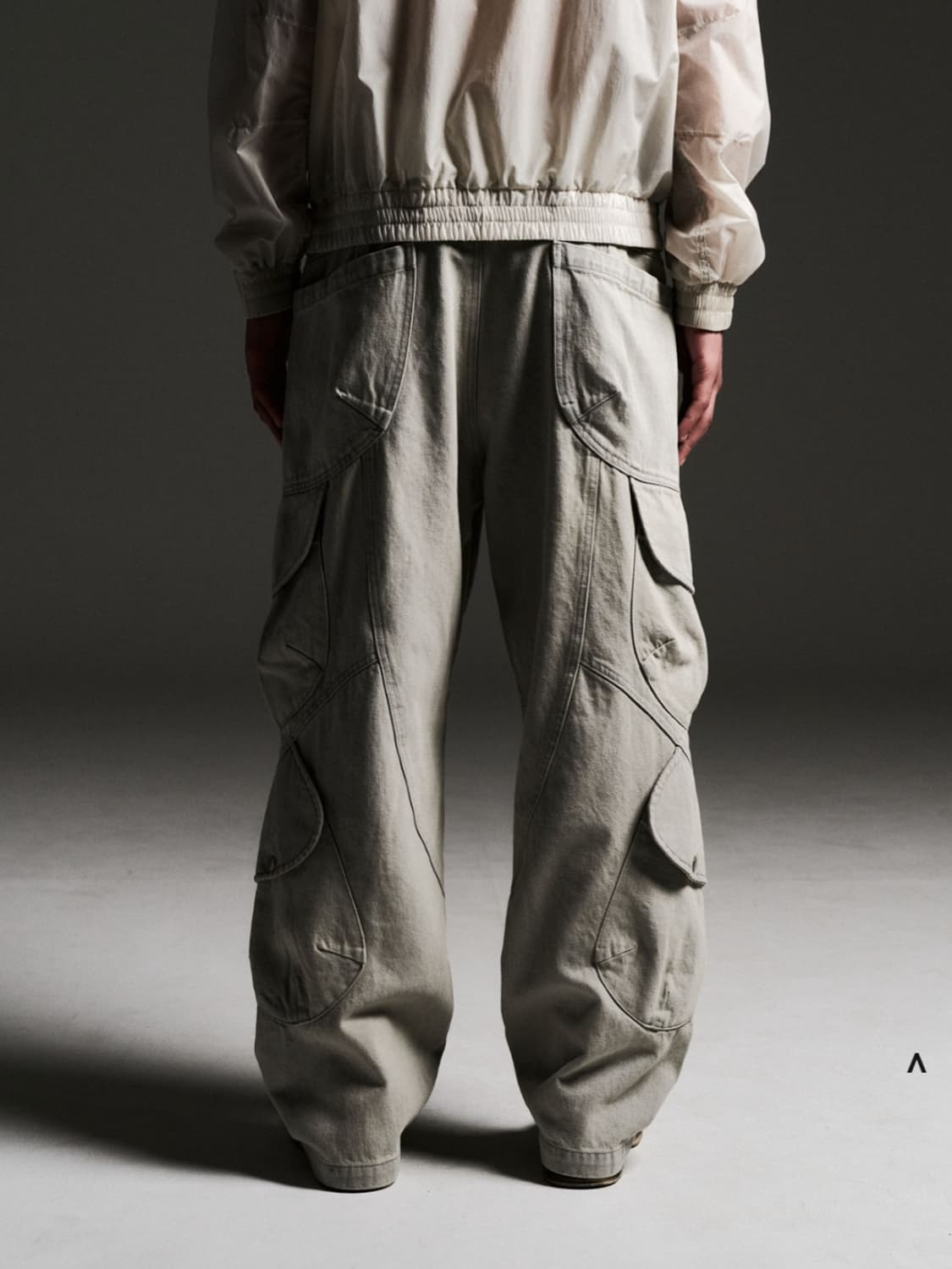 이그노타 CORE:8 ROAMER CARGO PANTS 상품이미지4
