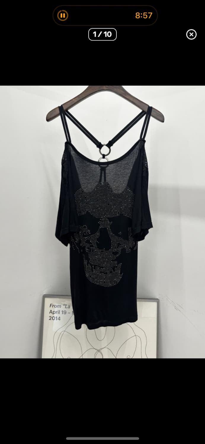 스컬 스터드 오프숄더 티셔츠 펑크 상품이미지1