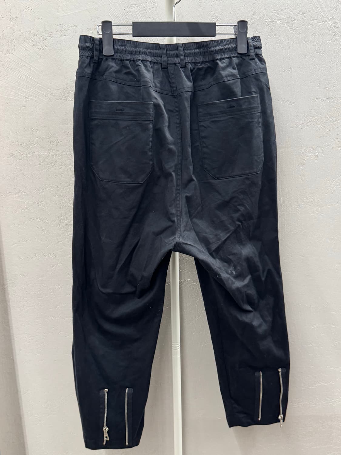 Songzio 검정색 핀턱 와이드 슬랙스 30 상품이미지3