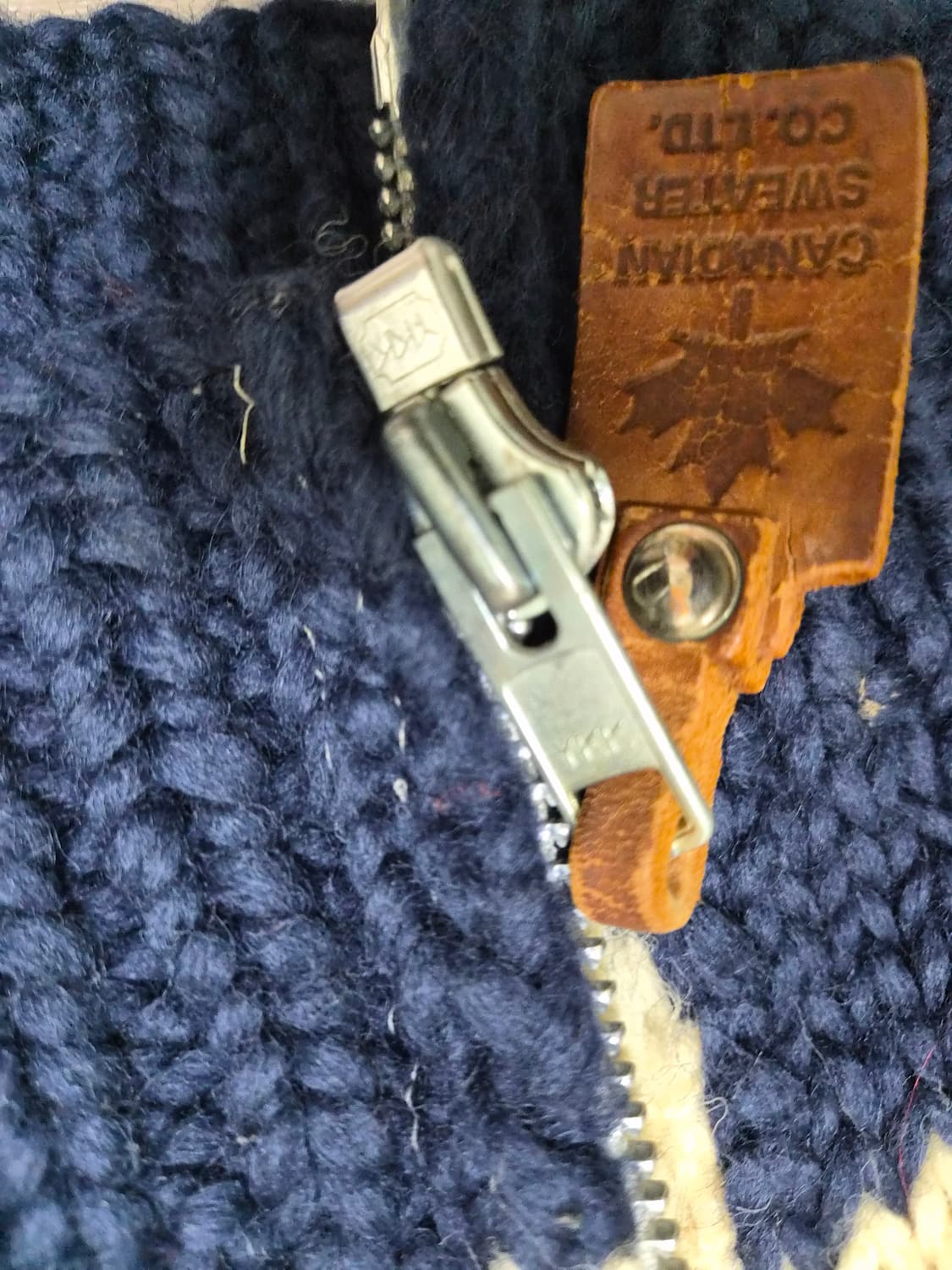 캐나다헤비울 코위찬니트집업 상품이미지5