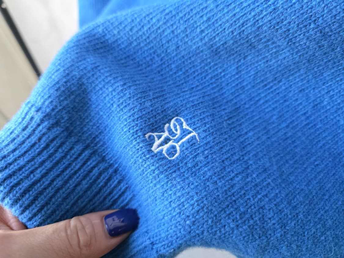 배색반집업 니트 상품이미지5