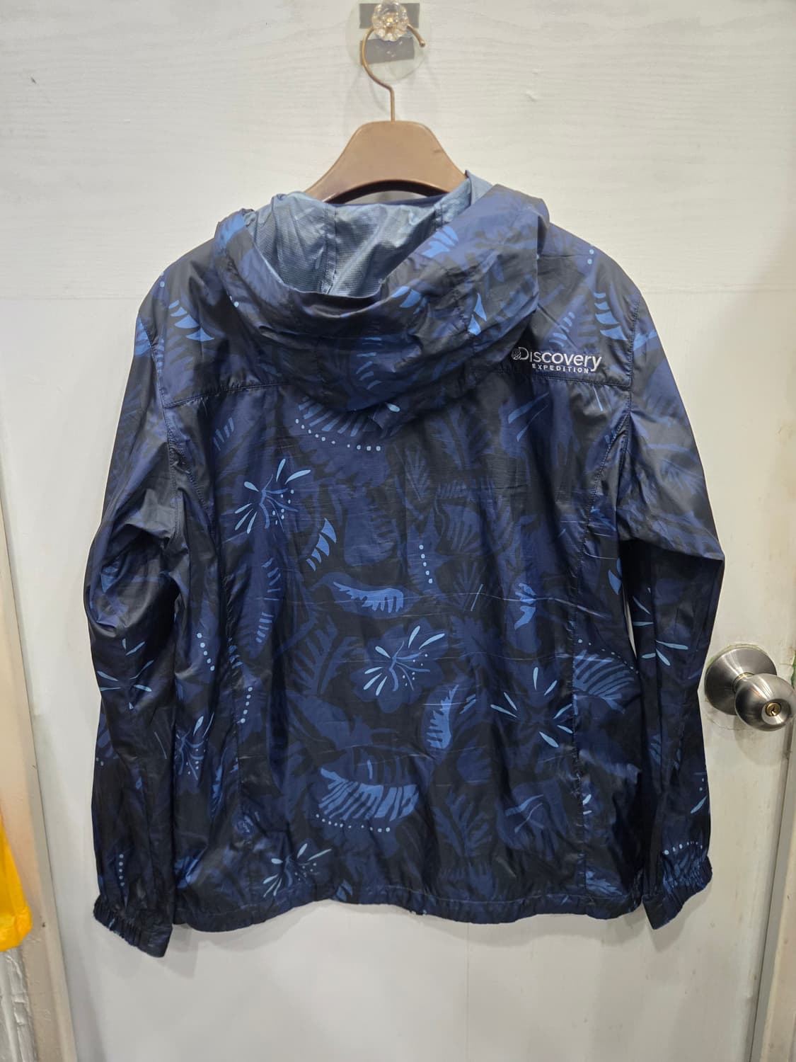 100,L)) 디스커버리 바람막이 점퍼! 디자인 짱짱짱 예뻐요~ 상품이미지4