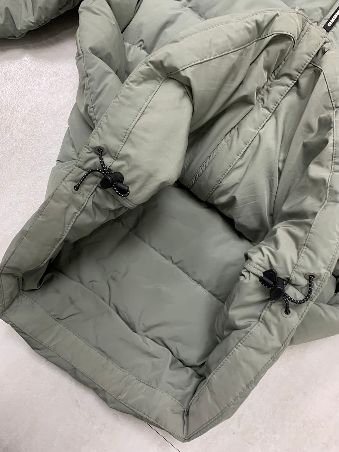 엄브로 카키 그레이 경량 패딩 #238 상품이미지7