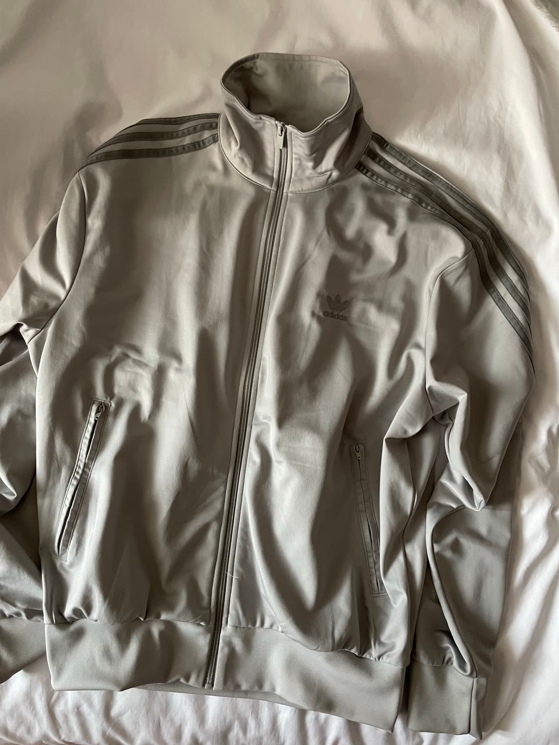 아디다스 트랙탑 져지 저지 그레이 오버사이즈 상품이미지1