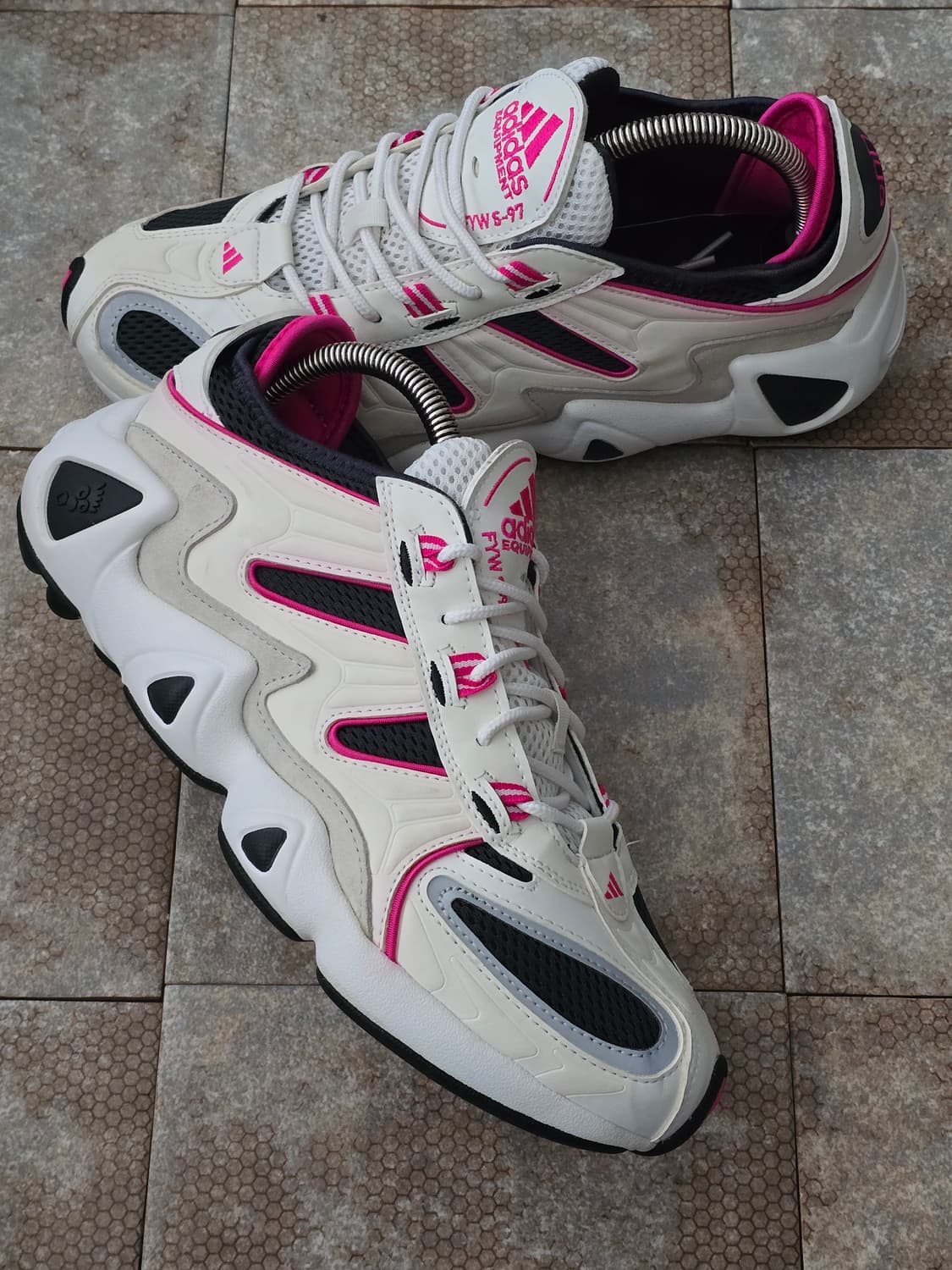 (265)아디다스 이큅먼트 fyw s-97 상품이미지6