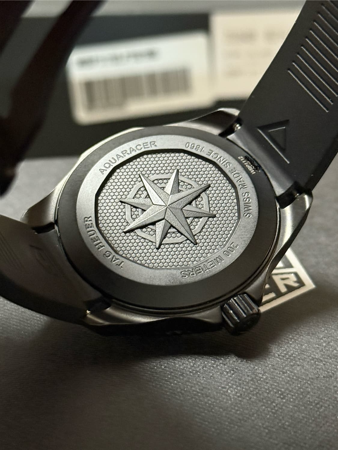 태그호이어 아쿠아레이서 프로페셔널 200 솔라그래프 WBP1112 상품이미지5