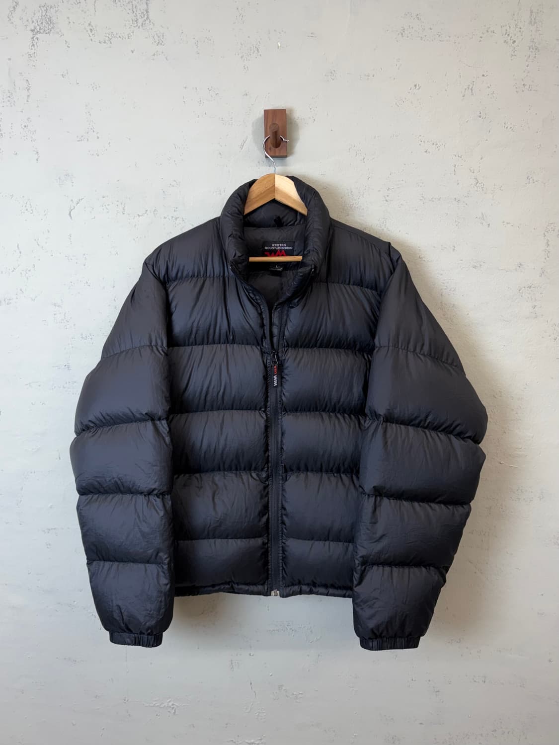 웨스턴마운티니어링 빈티지 플라이트 다운패딩 상품이미지1